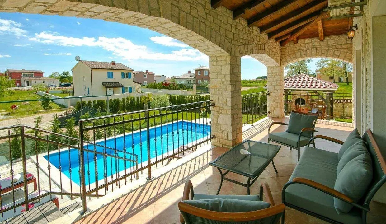 poreč okolica-rustikalna vila sa bazenom na prodaji (prodaja) - slika 4