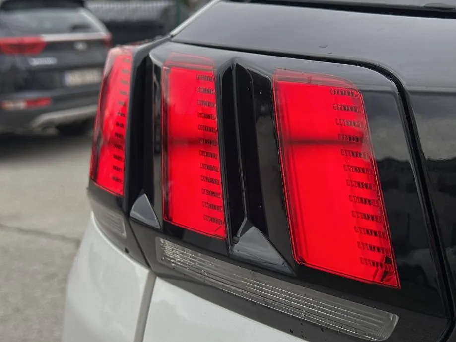 peugeot 3008 1,5 bluehdi 130 ks * automatik * jamstvo 24 mjeseca - slika 26