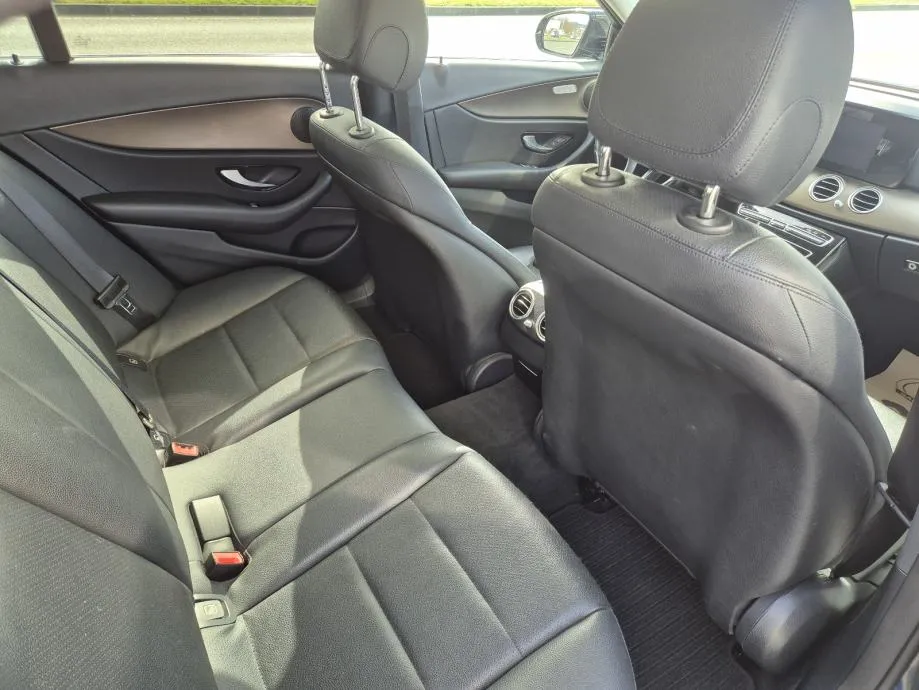 mercedes-benz e-klasa 220 d, 4matic, odlično stanje, garancija... - slika 10