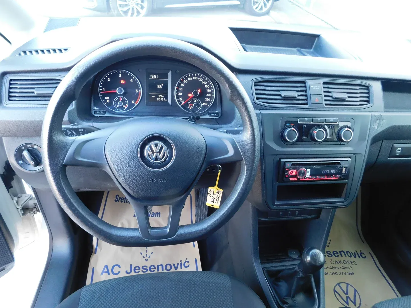 11910 vw caddy kombi maxi van 2.0 tdi - slika 9