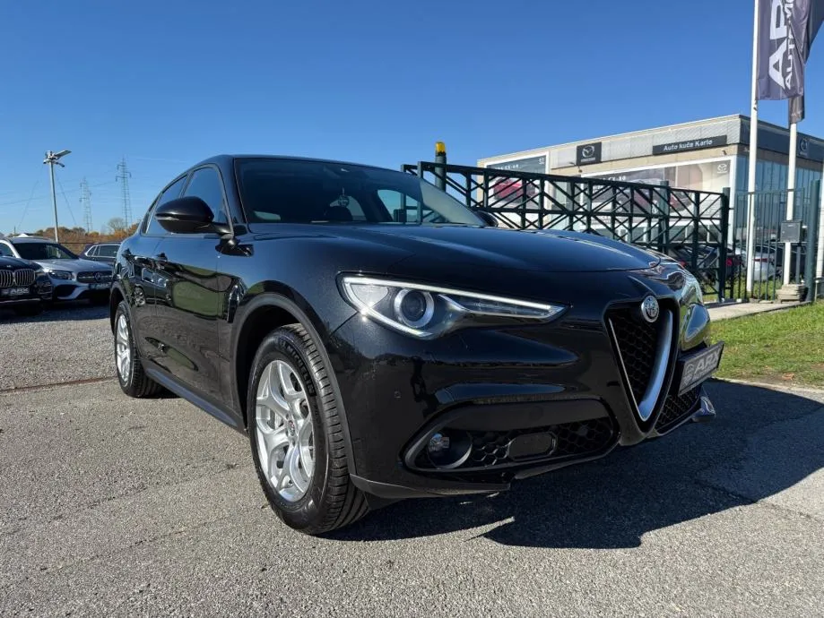 Alfa Stelvio 2.2D AUTOMATIK Q4 °NAVIGACIJA°KOŽA°KAMERA°LEASING 0% UČEŠ - Sesvete, Zagreb