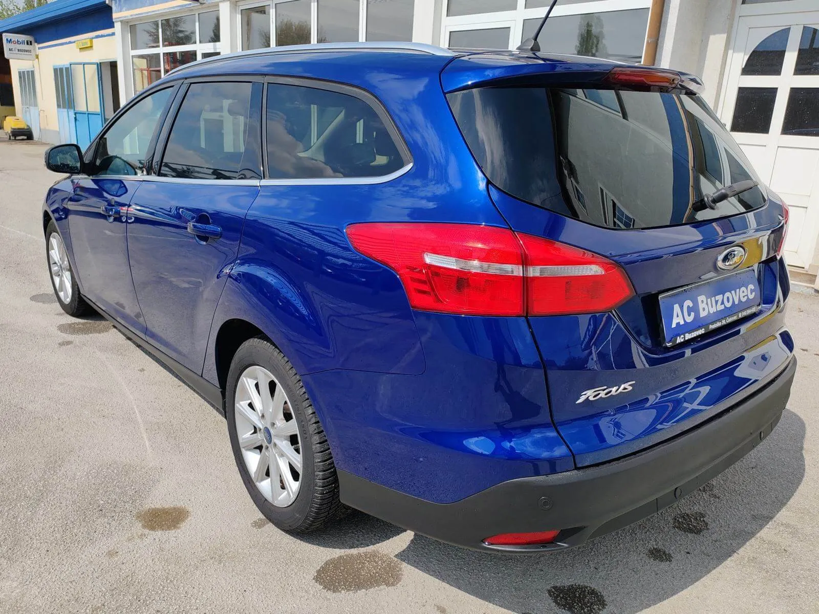 ford focus karavan 1,5 tdci - slika 3