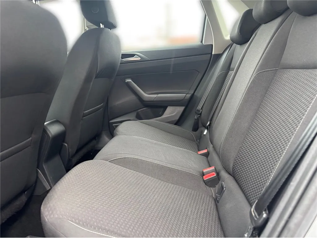 vw polo 1,6 tdi - slika 11
