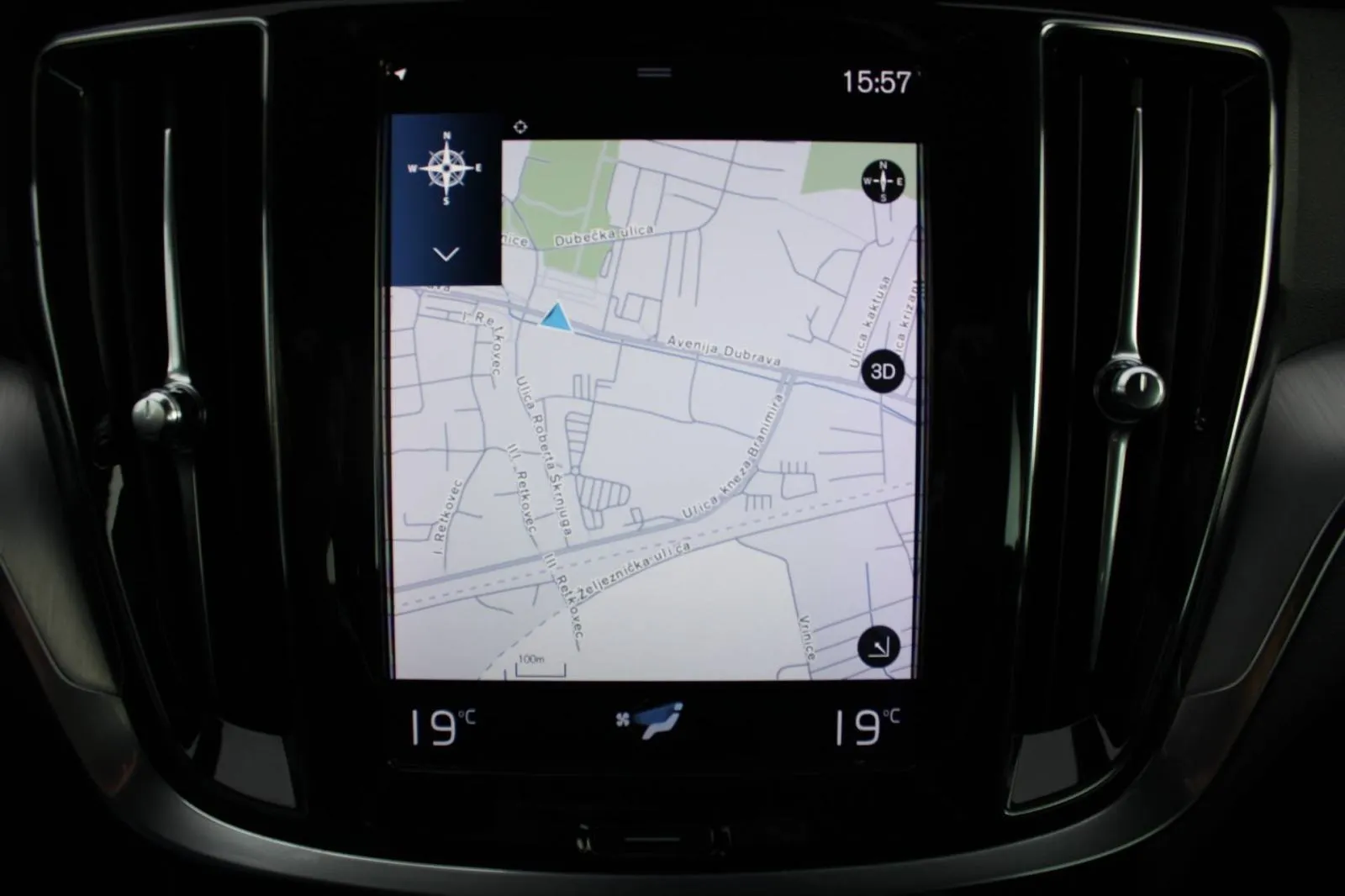 volvo v60 2.0d b4 automatik *led, navigacija, kamera* - slika 14