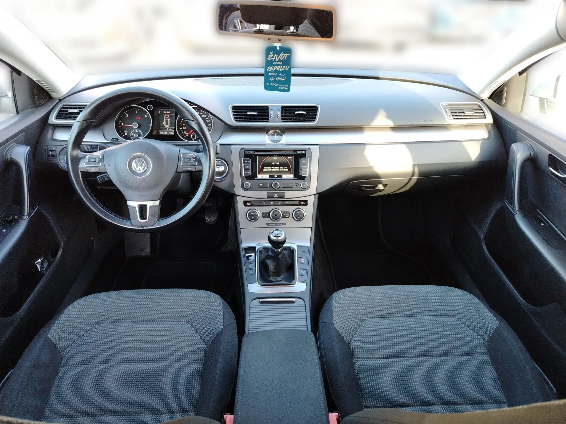 vw passat variant 2,0 tdi bmt comfortline - slika 10