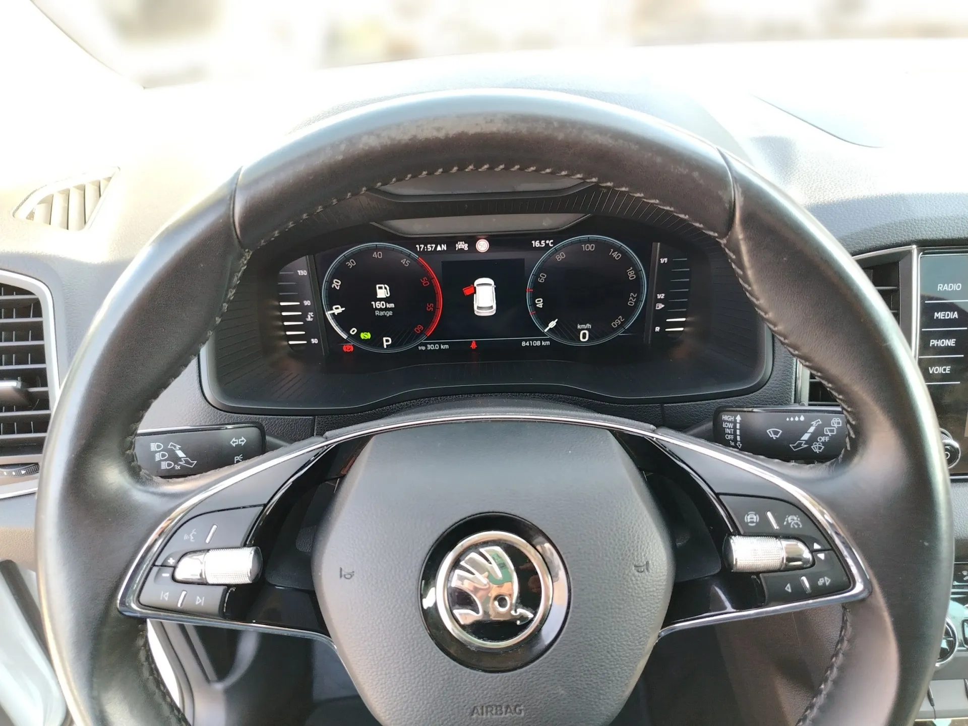 škoda karoq 2.0 tdi dsg ambition - slika 8