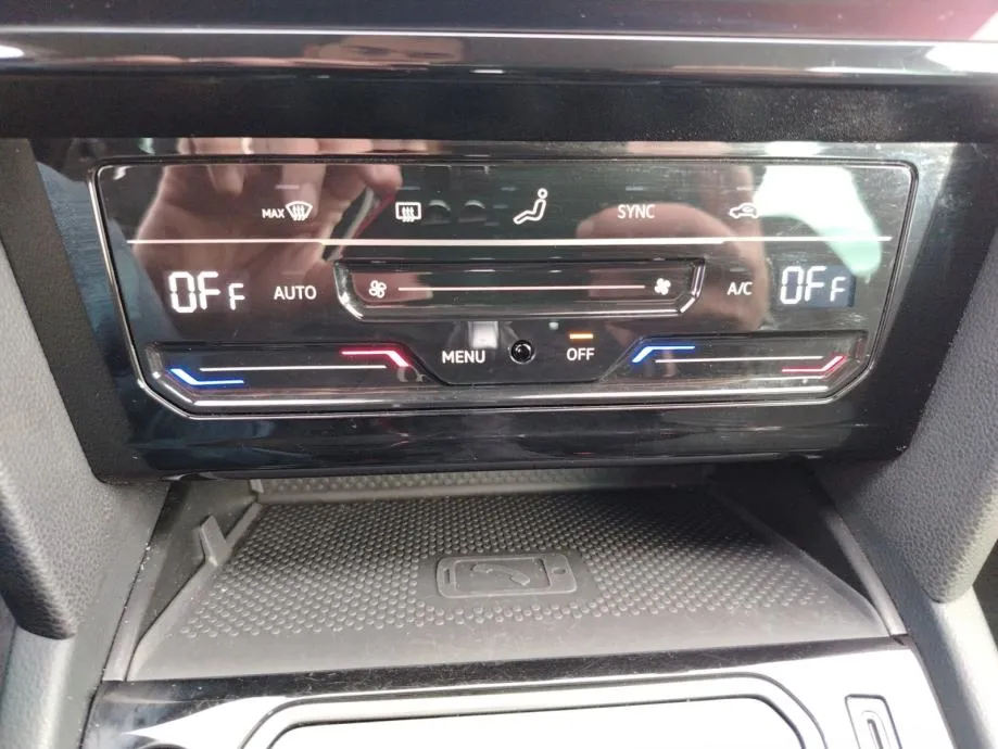 vw passat variant 2,0 tdi dsg business - slika 14