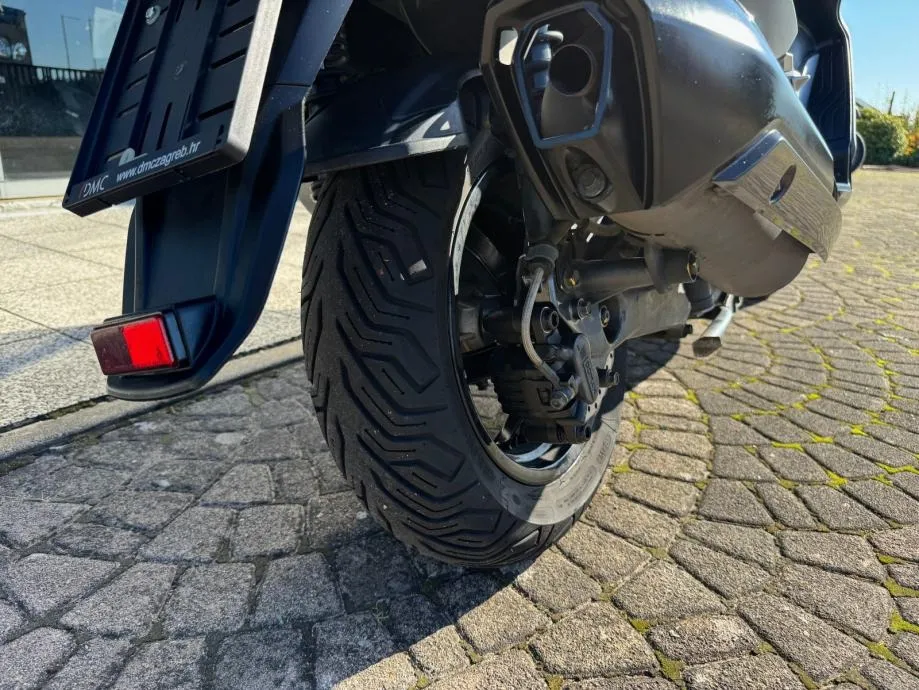 kymco downtown 350 abs tcs, a2 kategorija, s garancijom, 2024 god. - slika 15