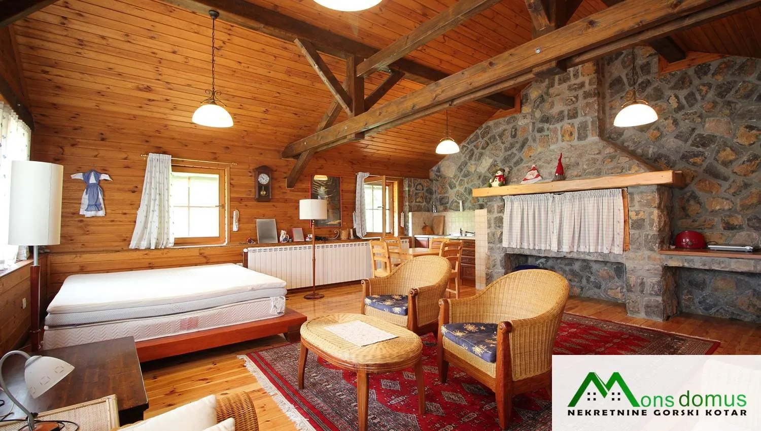 8843 m2 građevinskog zemljišta, dvije vikend kuće i garaža - slika 26