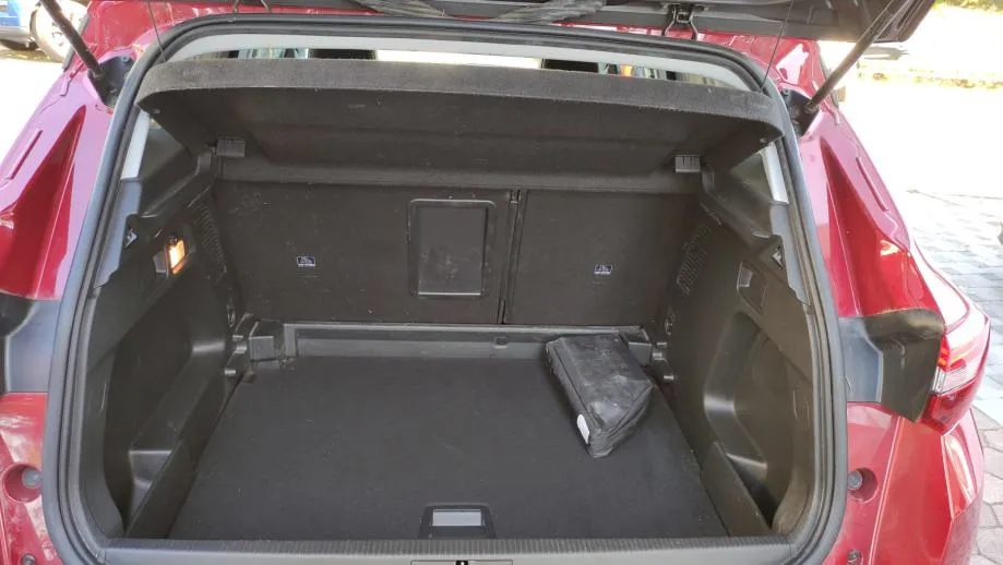 opel grandland 1,2 turbo - slika 8