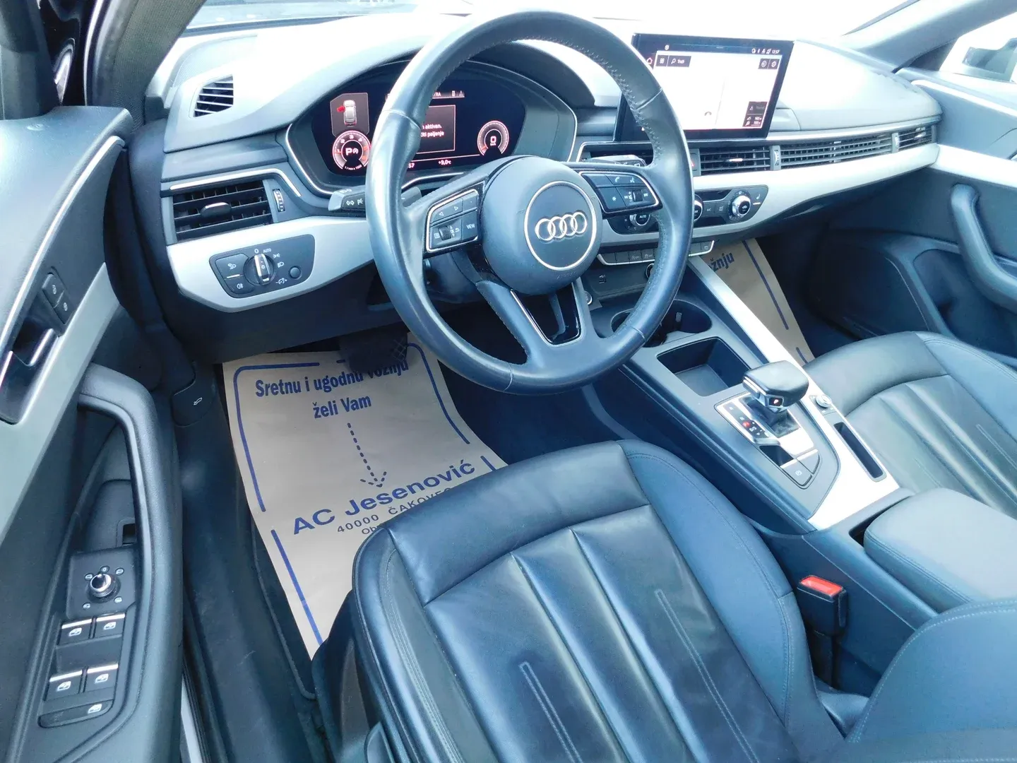 12852 audi a4 avant 30tdi s tr advanced - slika 9