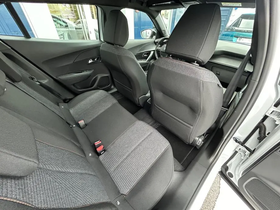 peugeot 2008 style 100 - 2026 - novo - 8 god garancija* - rata 217€!!! - slika 11