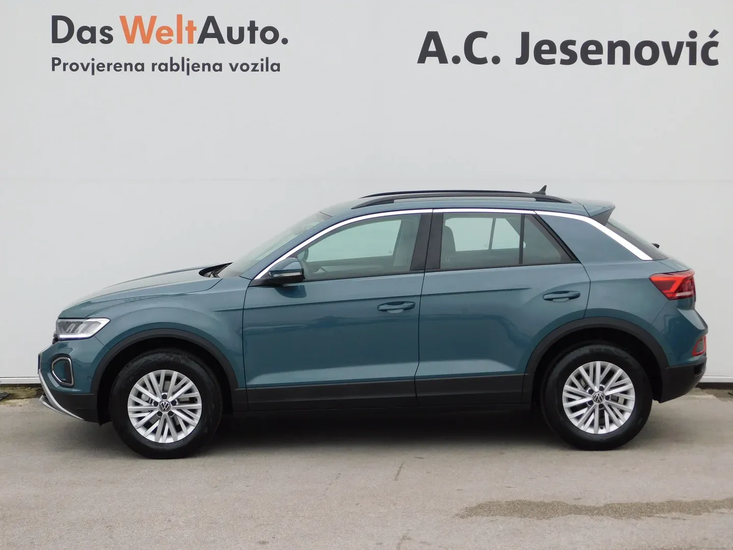 10453 volkswagen t-roc 1.0 tsi life - slika 6