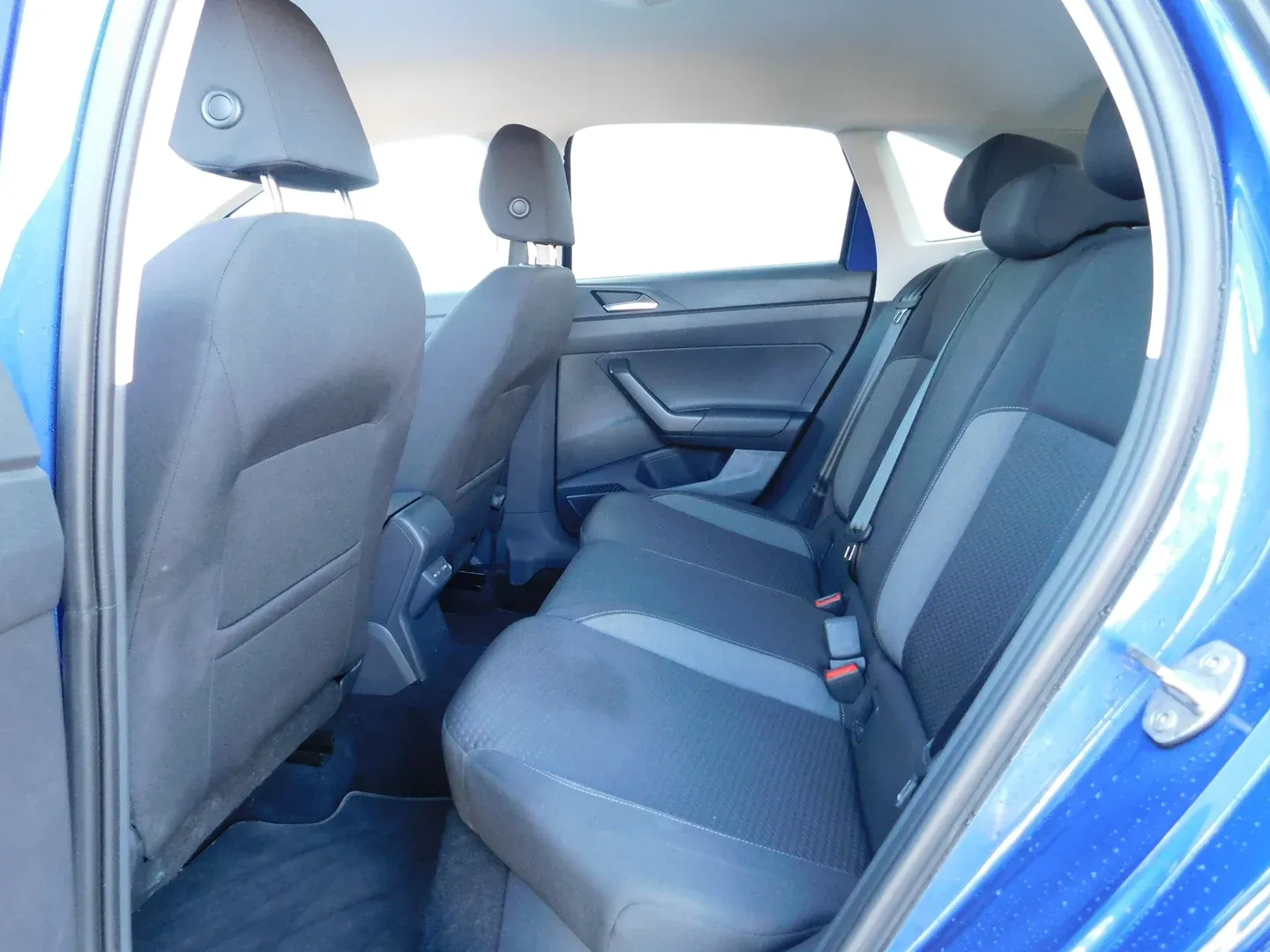 10764 volkswagen taigo 1.0 tsi life - slika 11