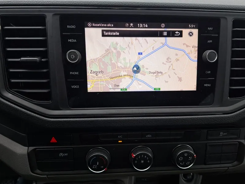 volkswagen crafter 2.0 tdi*140ks*dupla kabina 5+1*klima*kuka za vuču* - slika 15