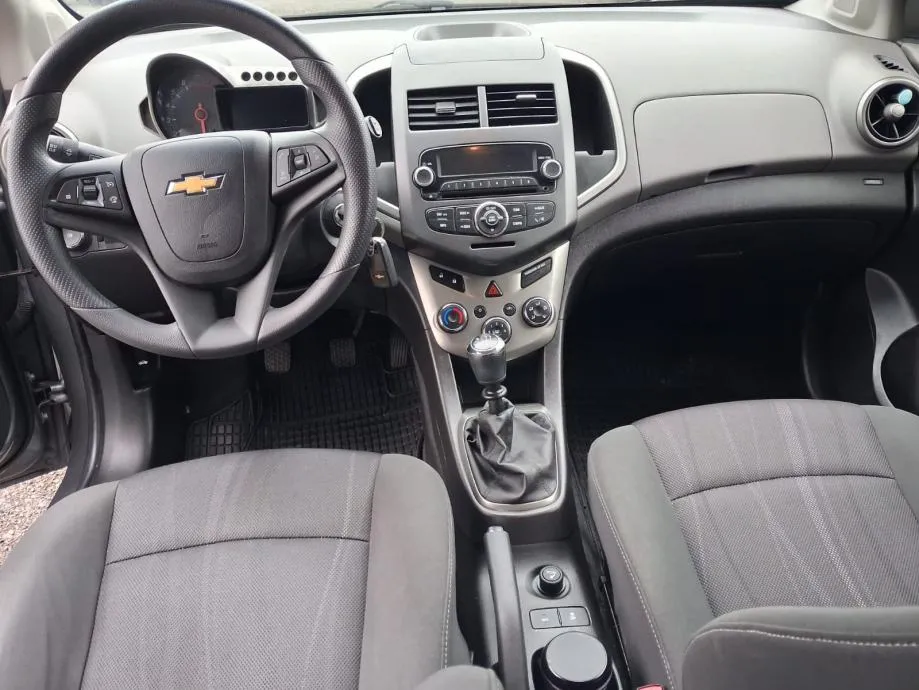 chevrolet aveo 1,2 ,2013. 82000 km , kartice 24/36 rata - slika 11