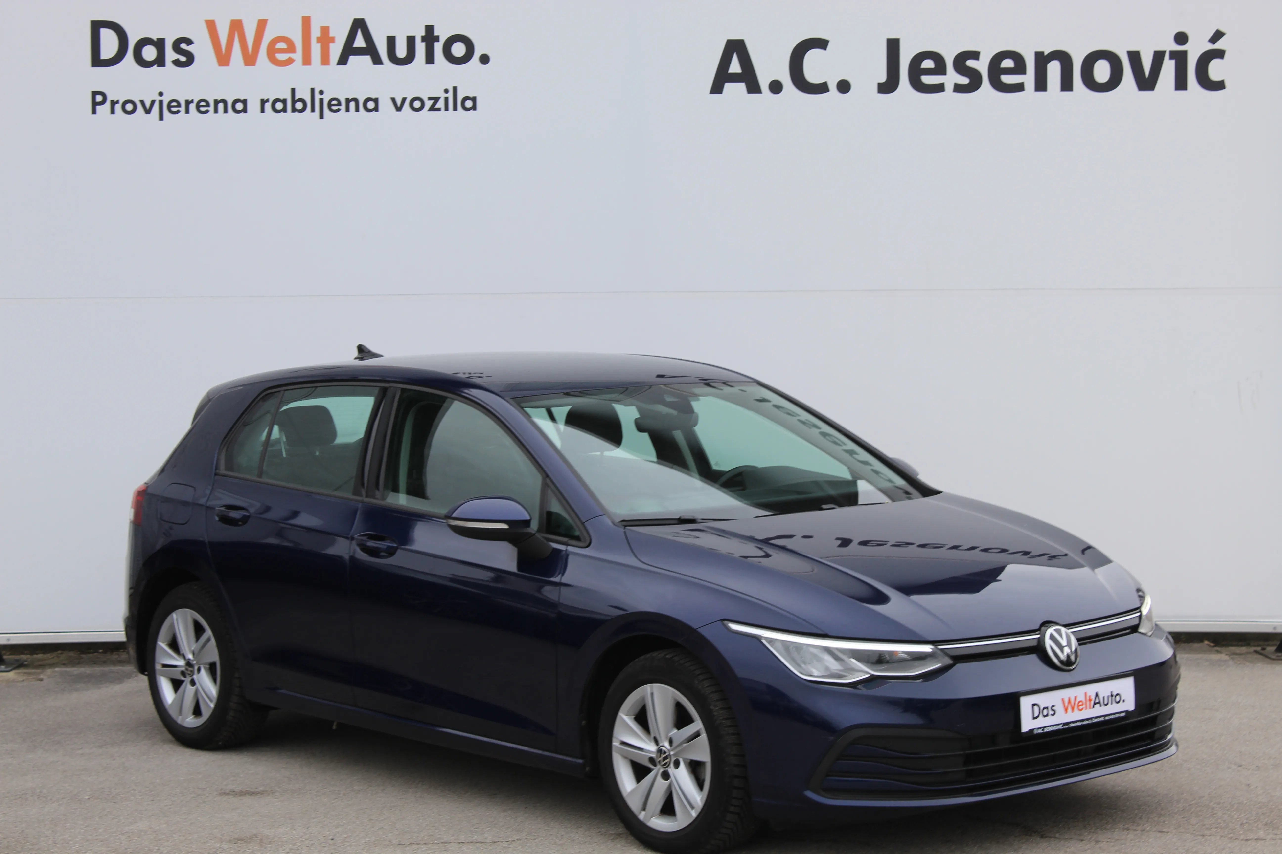 13069 volkswagen golf 2.0 tdi dsg life - slika 3