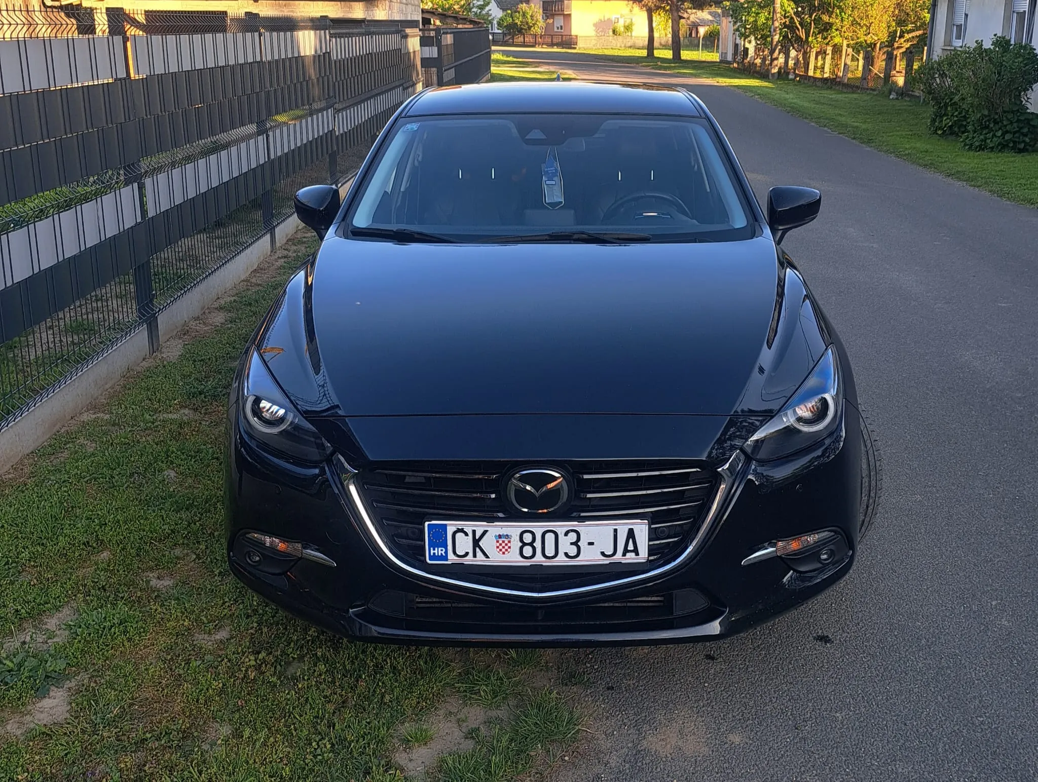 prodaje se mazda 3 revolution top - slika 6