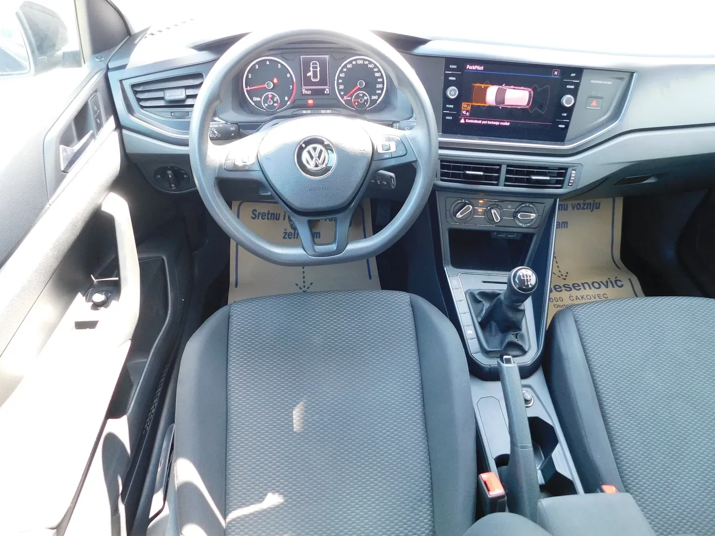 12421 volkswagen polo trendline - slika 8