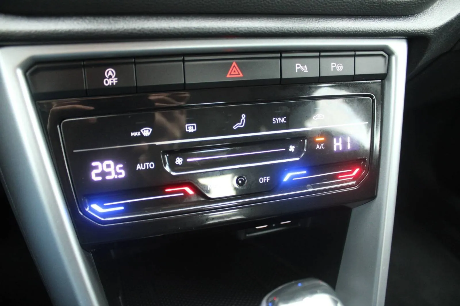 vw t-roc 2.0 tdi dsg *navigacija, kamera* - slika 20