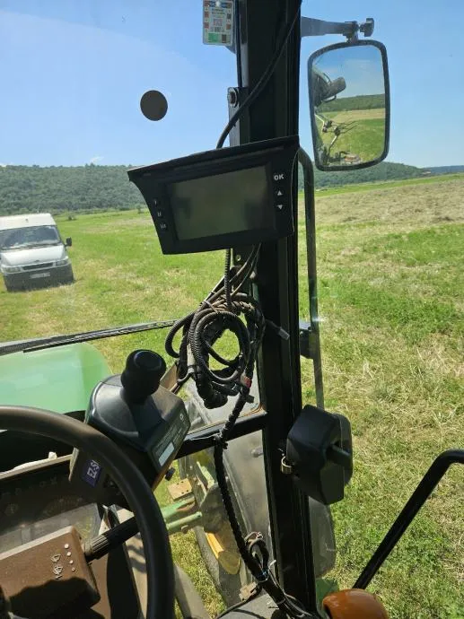 john deere 5820 - slika 7