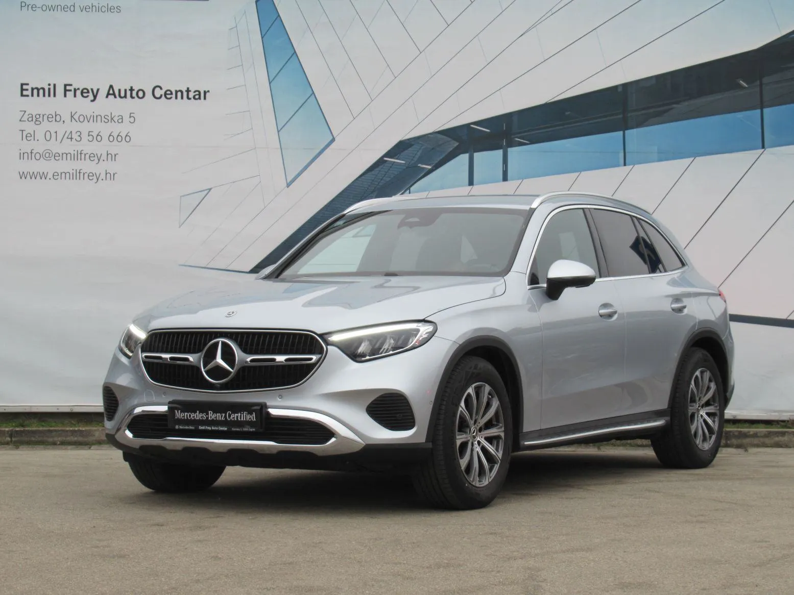 mercedes-benz glc 220 d 4matic avantgarde advanced plus - slika 3