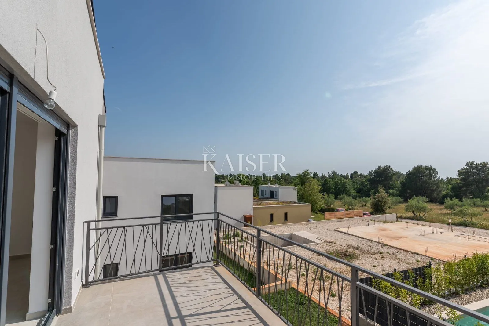 istra, poreč, vabriga - stan 94m2 sa krovnom terasom od 85m2 - slika 13