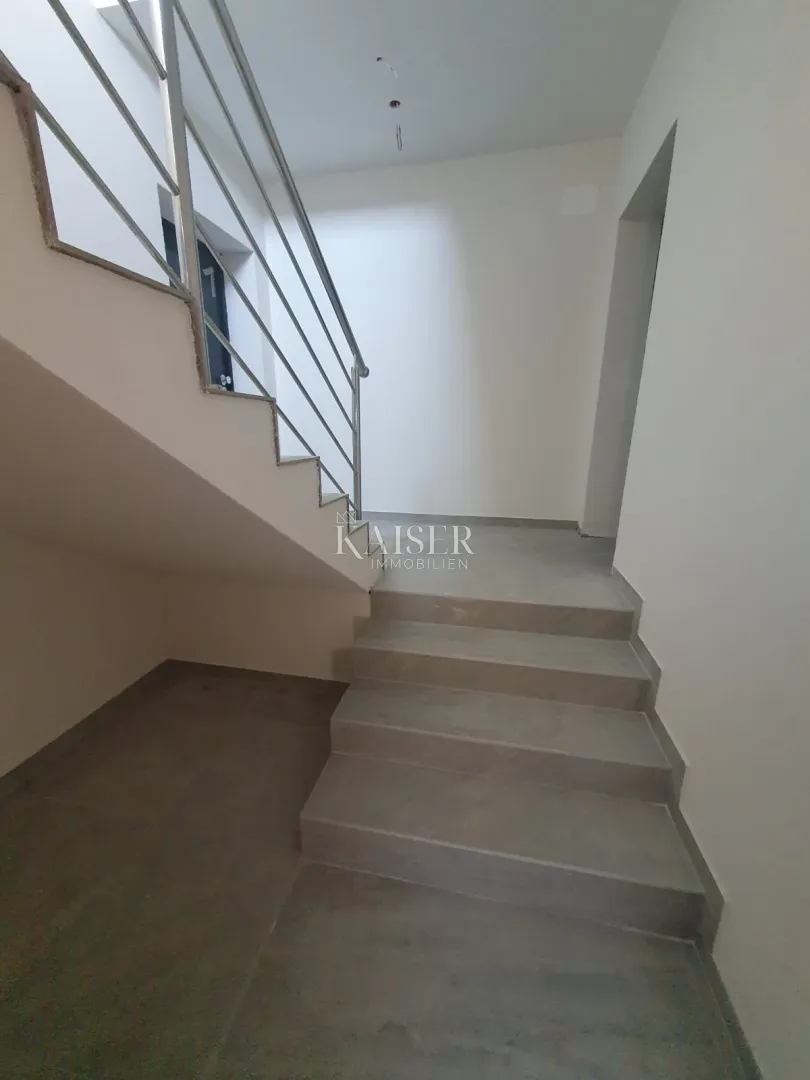 zadar – privlaka, stan s krovnom terasom 150 m od mora - slika 6