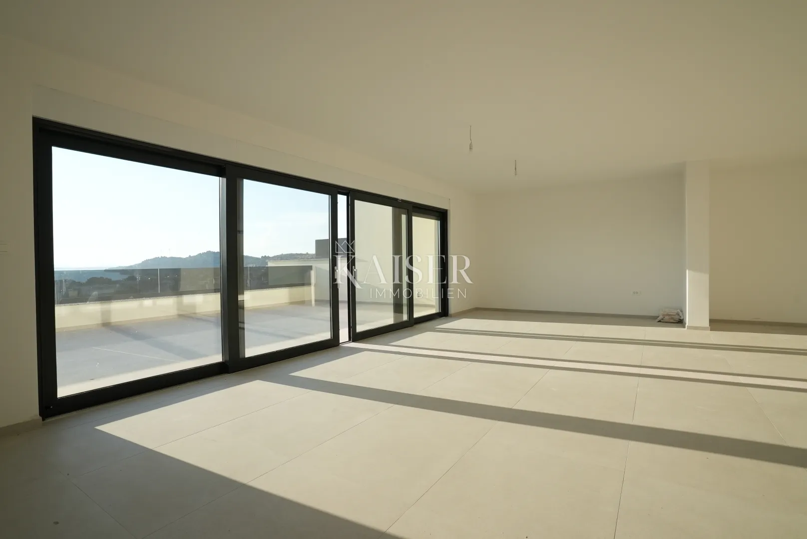 šibenik, žaborić - ekskluzivni penthouse s panoramskom krovnom terasom a - slika 14