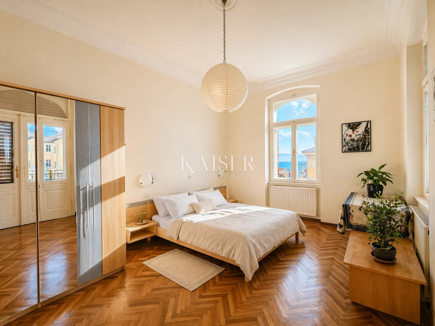 opatija centar – prostran stan s 4 sobe, 3 balkona i parkingom, 70 m od mora - slika 4