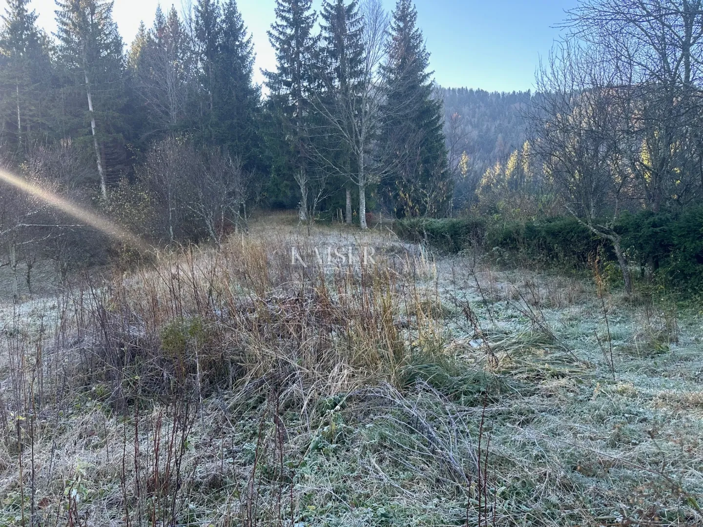 ravna gora - građevinski teren s projektom za gradnju, 840m2 - slika 3