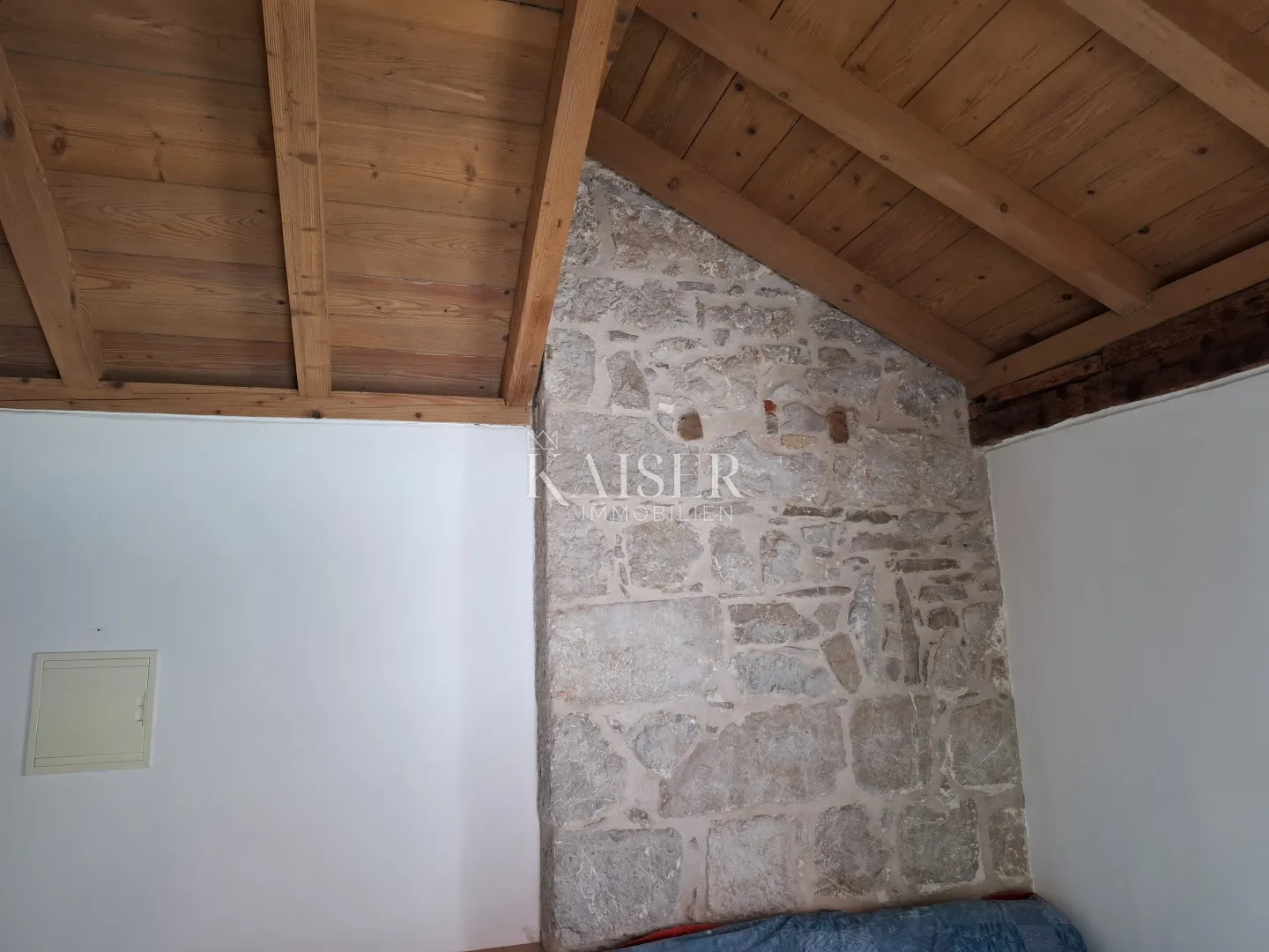 otok lošinj, veli lošinj, dvosobni stan+db u strogom centru - slika 8
