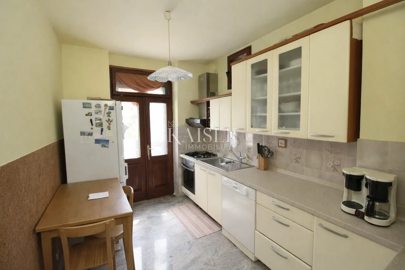 opatija, lovran – stan u povijesnoj vili u prvoj liniji uz more, direktan pristup moru - slika 27