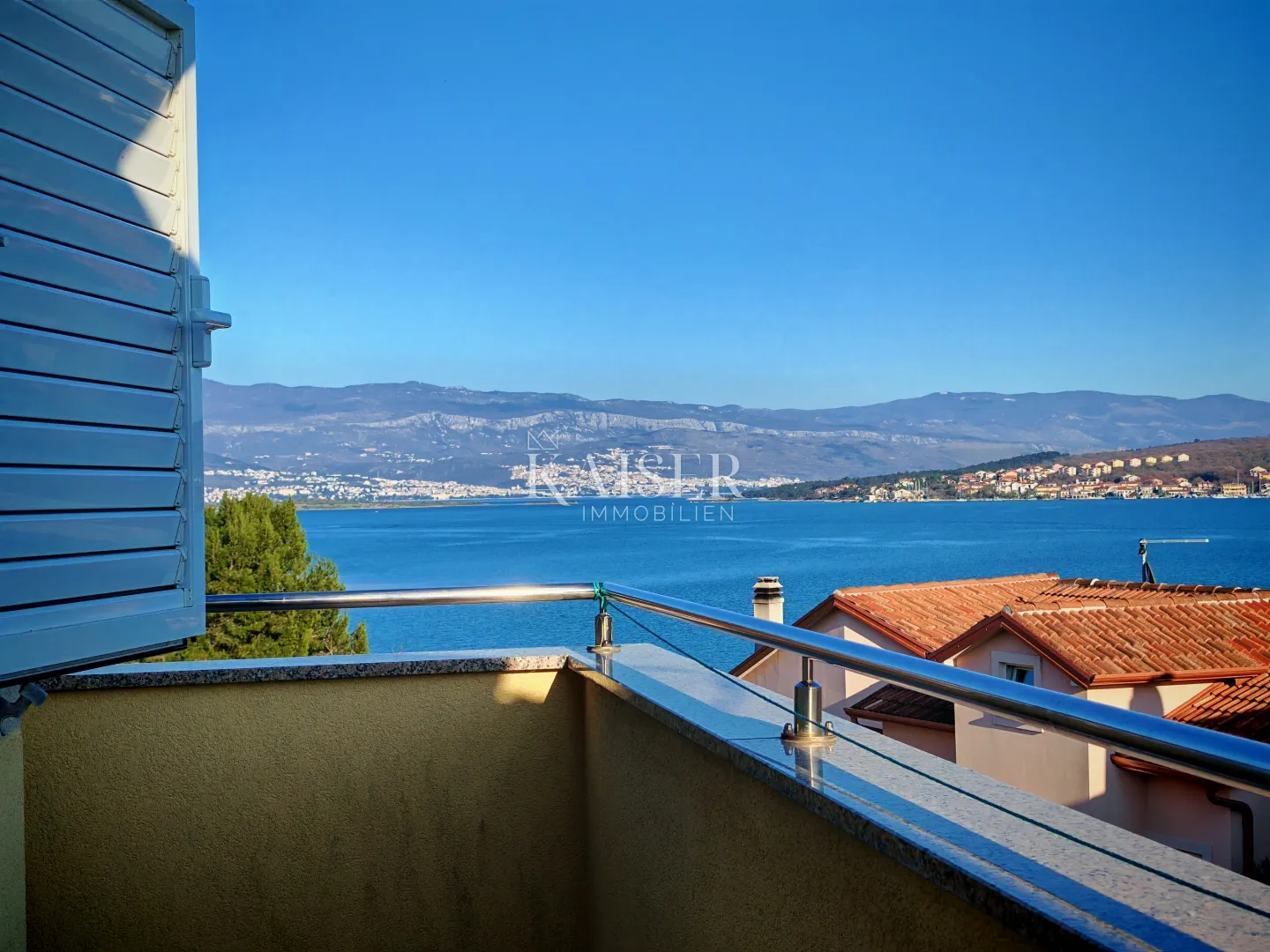 Otok Krk, Čižići- dvosoban stan 55m2, samo 60m od mora - Čižići, Dobrinj