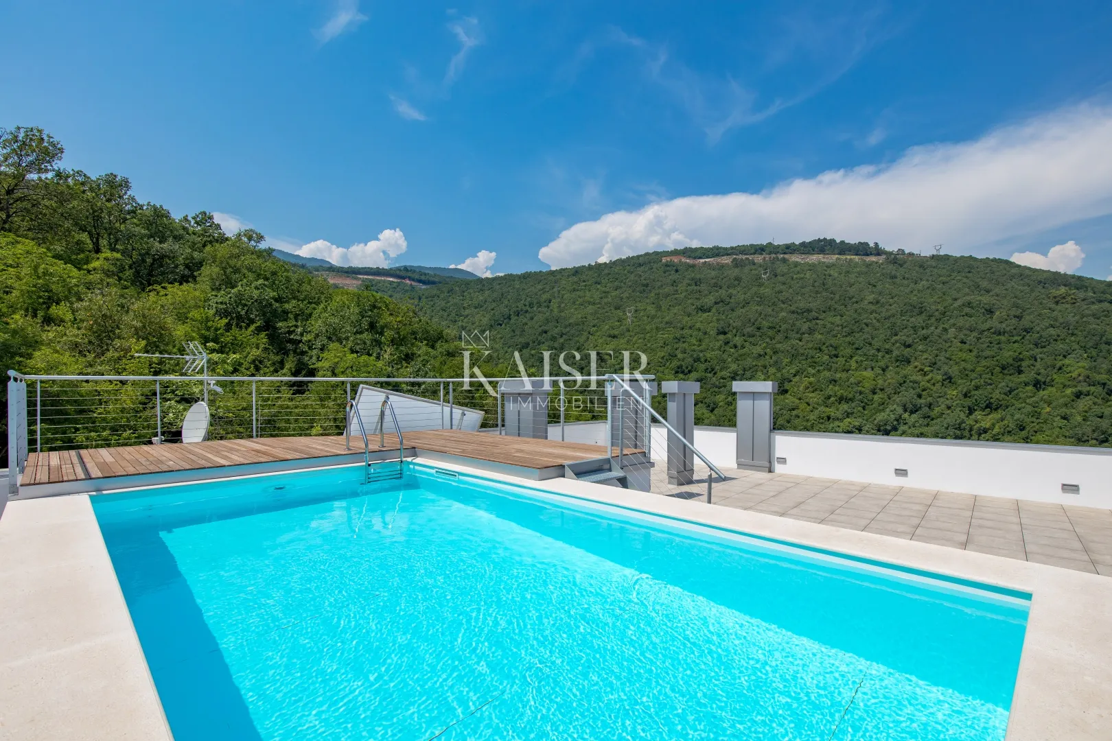 opatija, penthouse, blizina centra, pogled na opatiju i kvarner s vrha krova - slika 25
