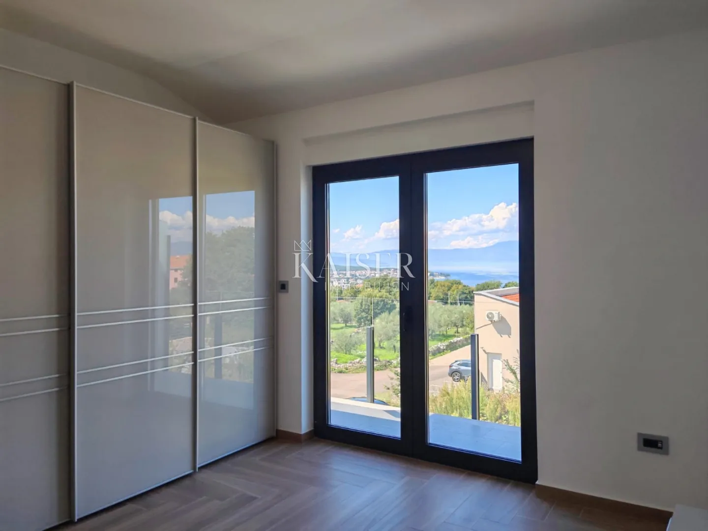 otok krk, malinska- luksuzna vila 208m2 s bazenom i pogledom na more - slika 20
