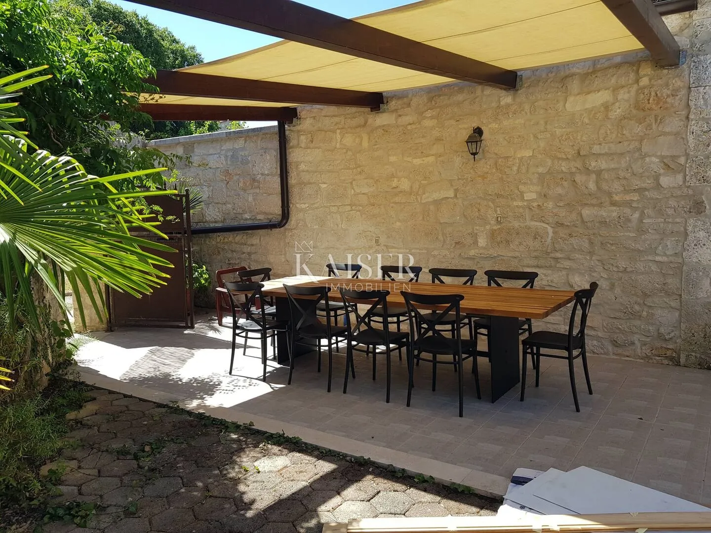 istra, rovinj okolica- šarmantna kamena kuća 170m2 s bazenom - slika 33