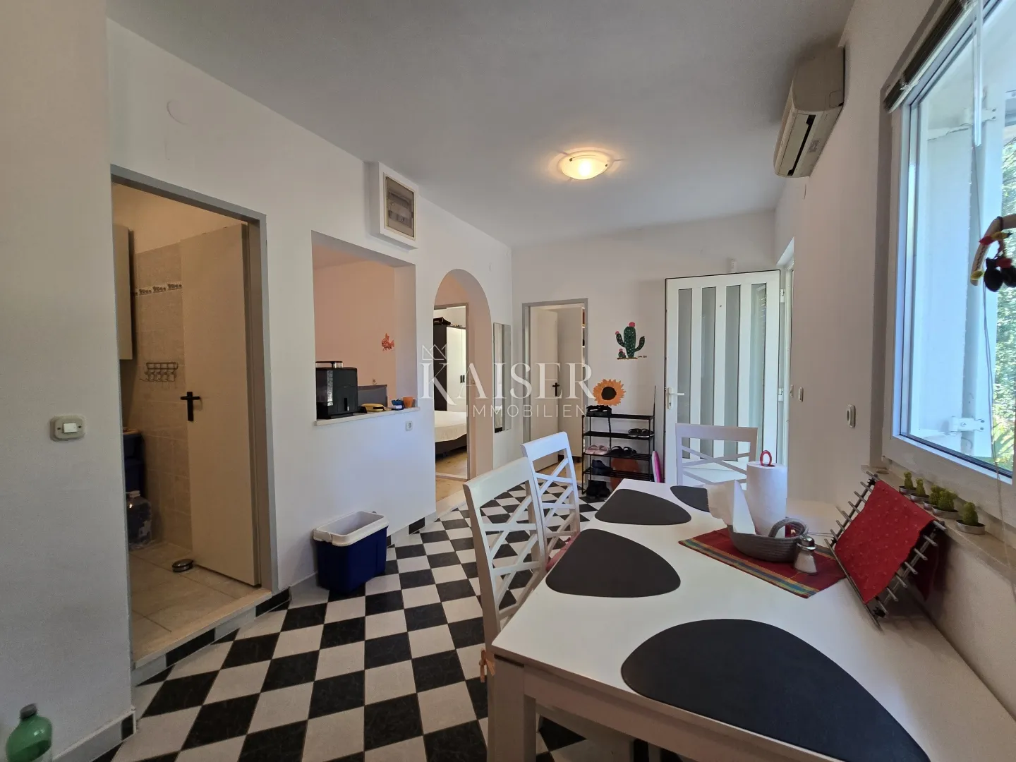 apartman u prizemlju s dvorištem, idealan za obitelji, rogoznica – lozica - slika 14