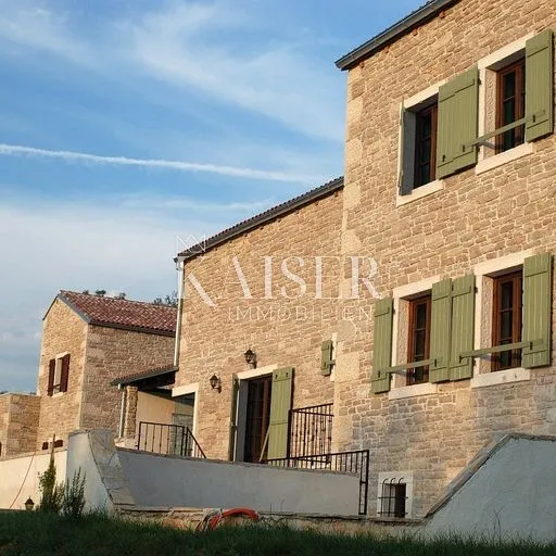 istra, motovun- okolica, kamena kuća - slika 8