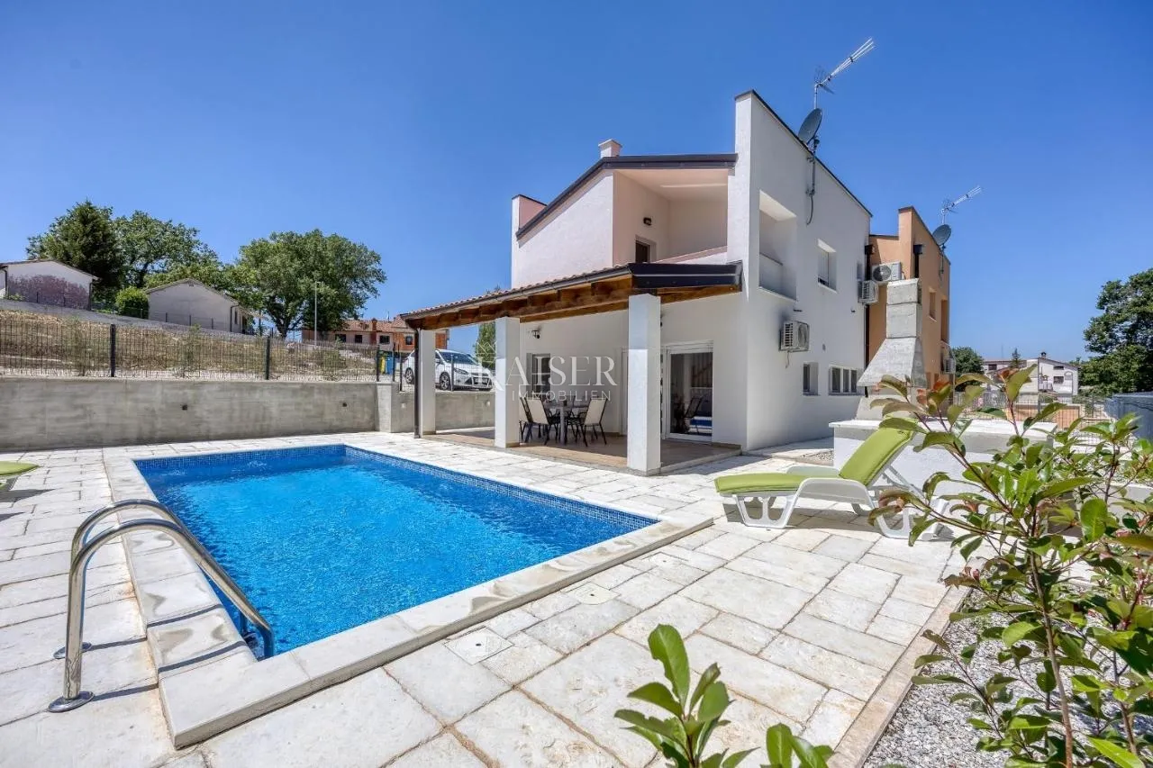 tinjan - dvije dvojne kuće s bazenom, 170 m2 - slika 15