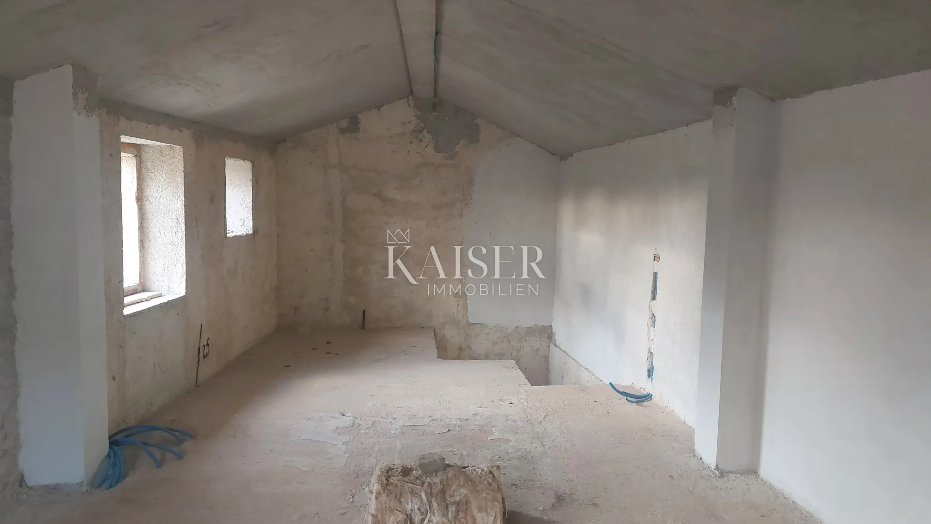 istra, grožnjan - samostojeća kamena kuća, 90m2, rohbau - slika 13