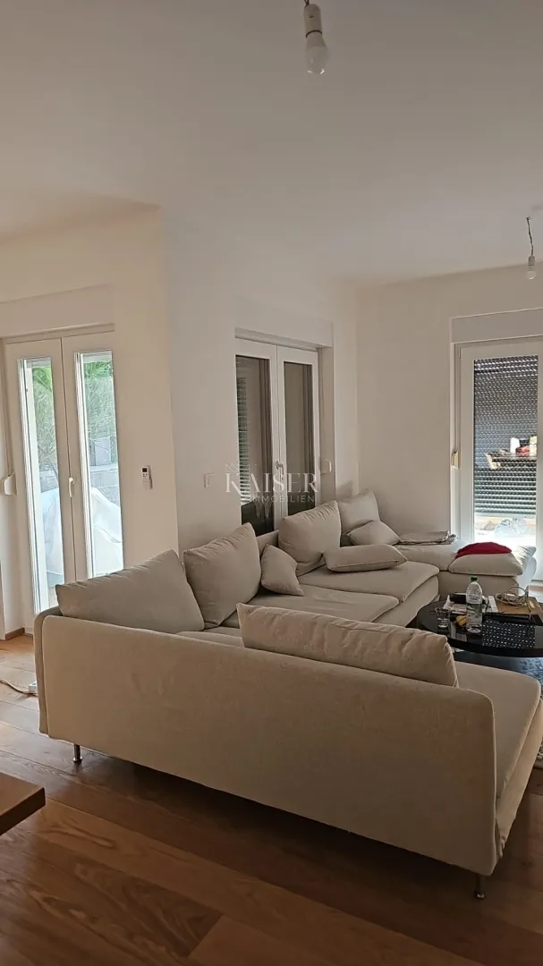 prostrani trosobni apartman (s1) u prizemlju novogradnje, vir – pedinka - slika 13