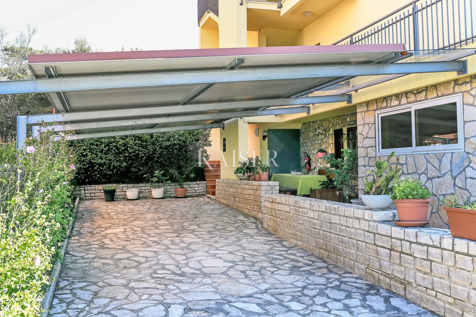 kraljevica, moderna vila s bazenom, saunom i vinotekom - slika 2