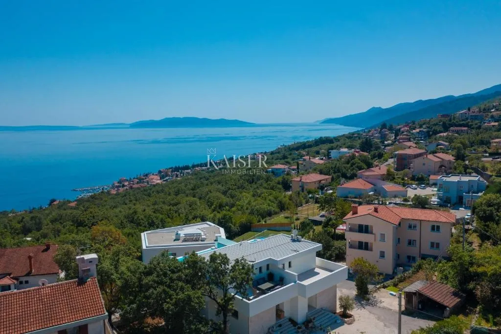 opatija, exclusivan stan s vanjskim bazenom i otvorenim pogledom na kvarner - slika 2