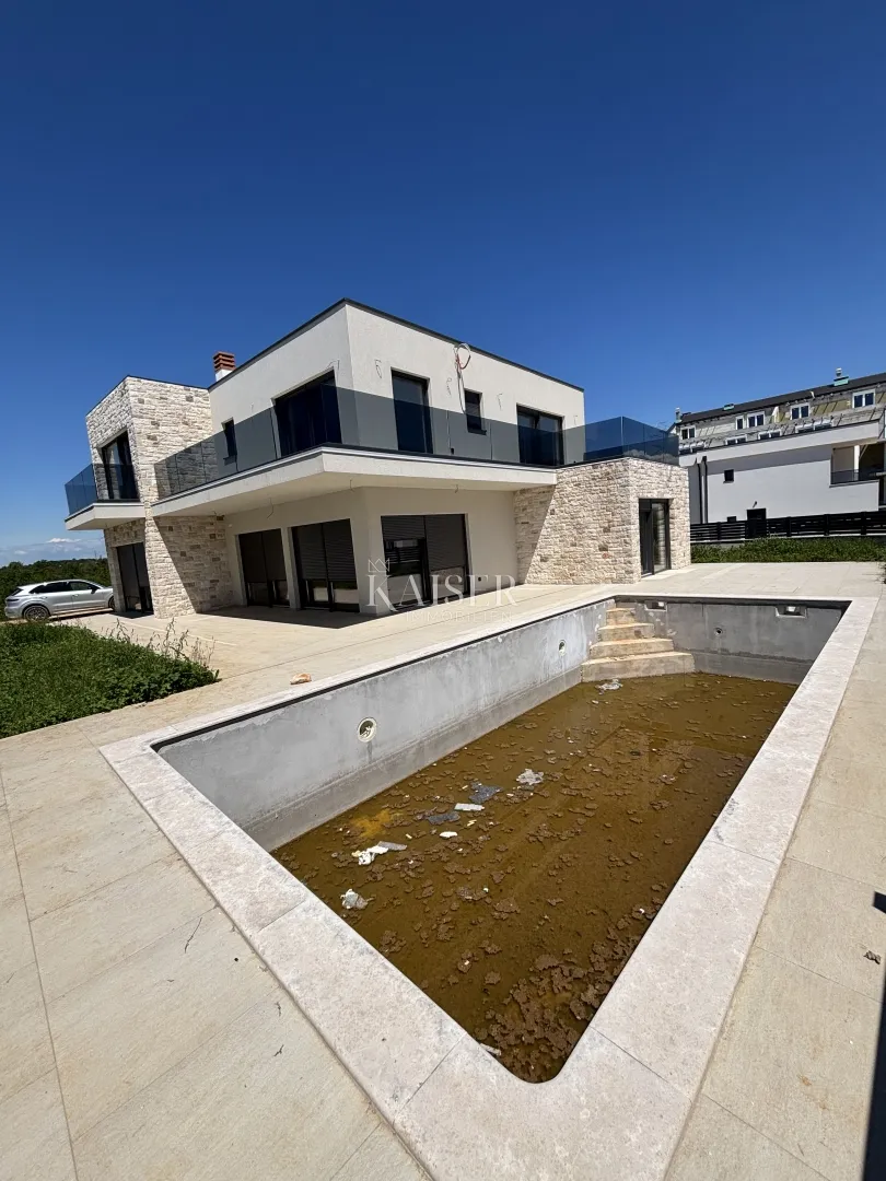 istra, tar - moderna luksuzna vila s bazenom 242m2 - slika 15