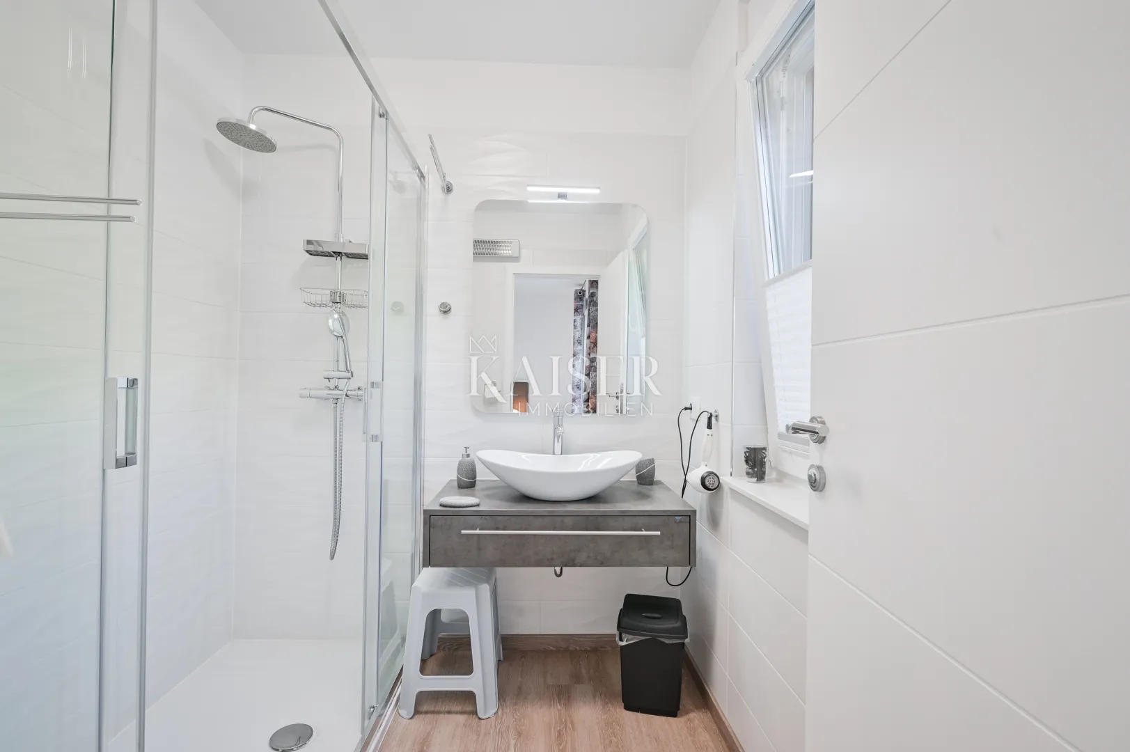 otok krk, malinska-moderna vila 190m2 s pogledom na more - slika 8