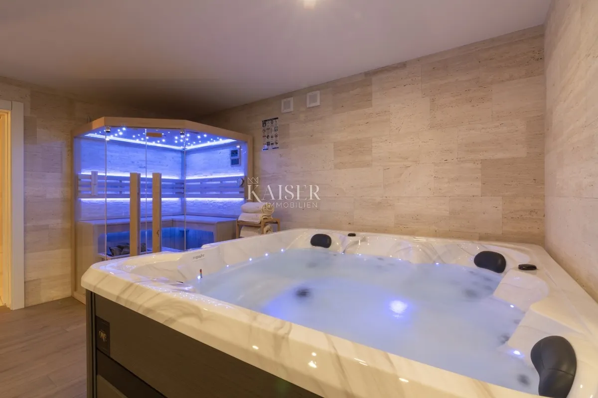 novi vinodolski - villa sa bazenom 300m2 - slika 26