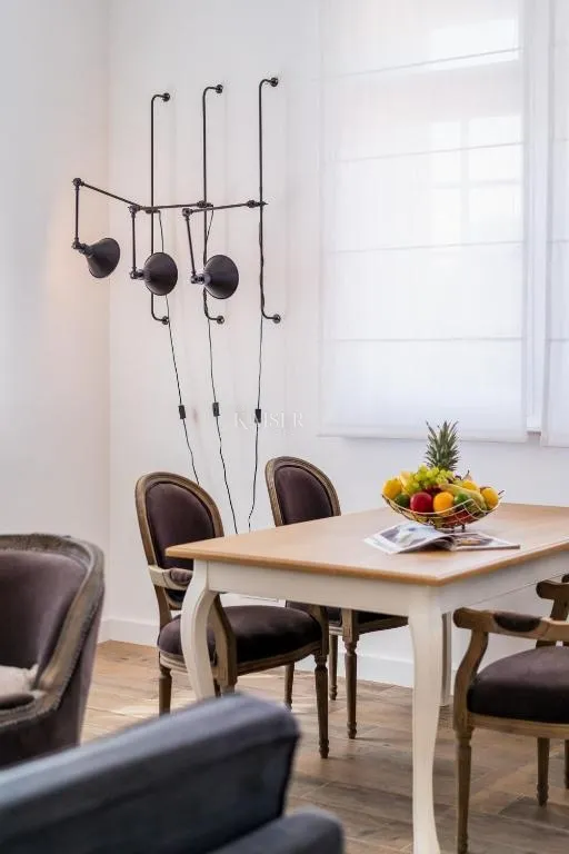 opatija - 5 luksuzno uređenih apartmana u centru - slika 4