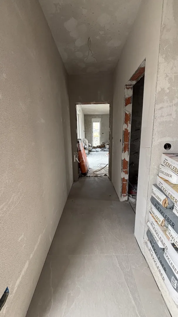 zadar, privlaka – nova kuća s dvorištem, 600 m od mora - slika 8
