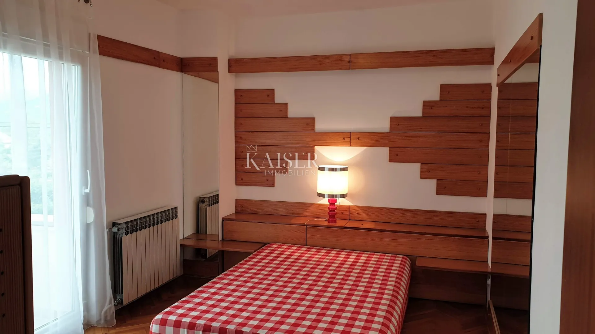 kastav – kuća s dva stana i velikom okućnicom - slika 21